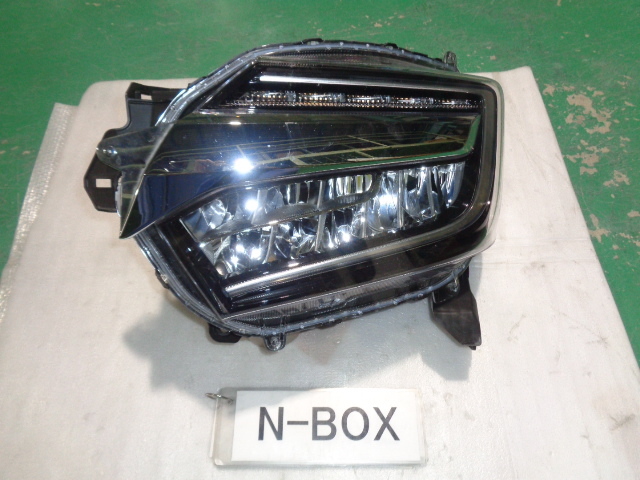 N-BOXカスタム JF3 左ヘッドランプユニット LED 即決 6281拍卖