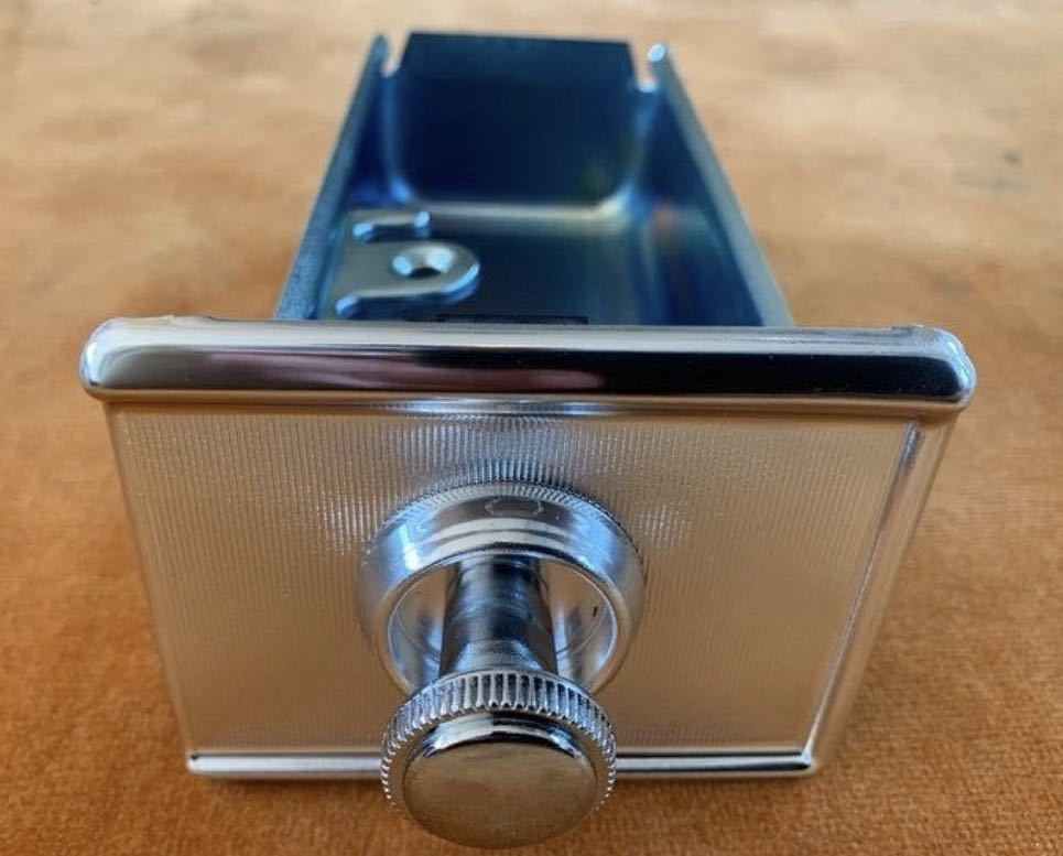 1964年式シボレーインパラダッシュアッシュトレー、灰皿新品。ハイドロ、ローライダー拍卖