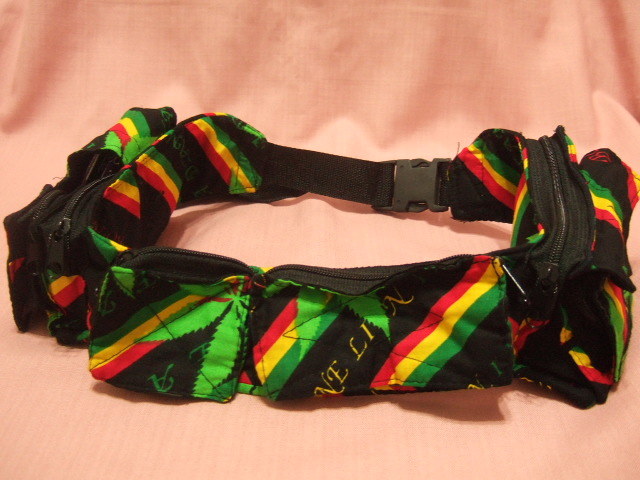 s横浜最新 OneLoveラスター柄♪魅惑のウェストポーチ メンズレディース 送料350円ξblξξバッグ11拍卖