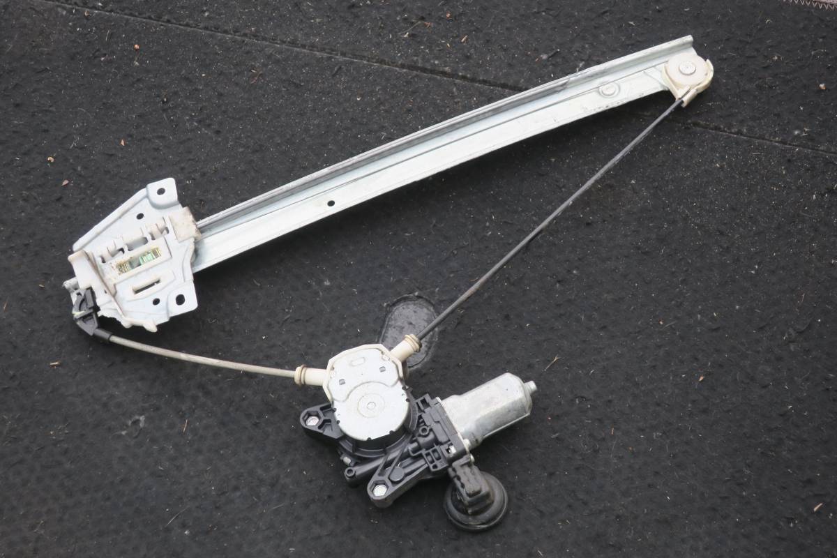 H20? DBA-MH22S ワゴンR スティングレー リア右側 後席右側 パワーウインドーモーター レギュレーター 83530-58J00拍卖