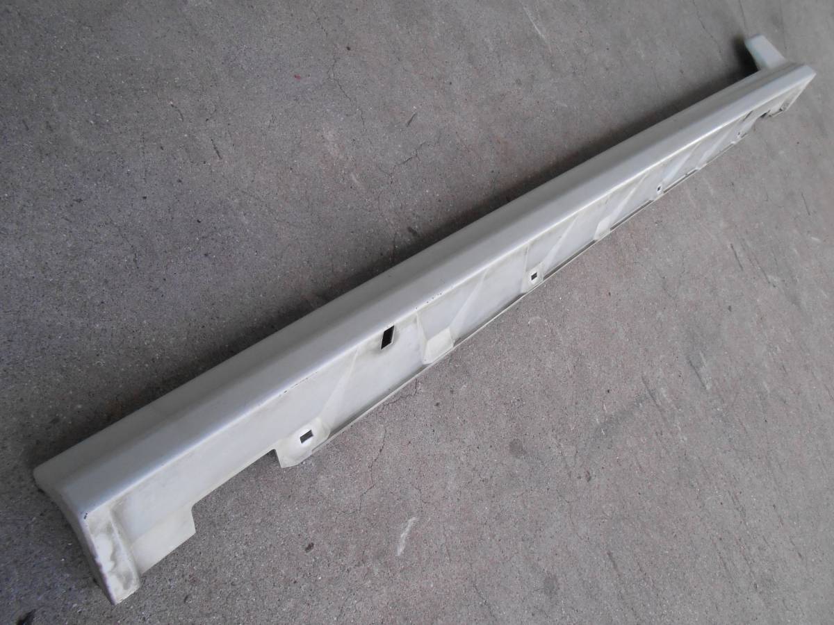T L900 ムーヴカスタム 純正 サイドステップ 右側 75851-97202拍卖