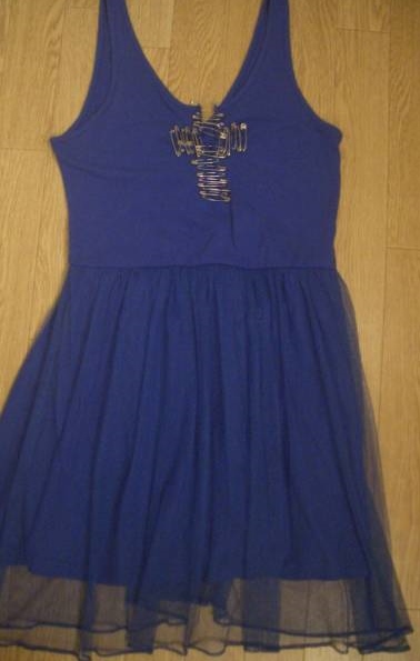 即決☆未着☆ 定価6195円☆グラッドニュース glad news 青 クロス クリップ チュール ワンピ♪ F拍卖