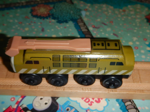 木製 きかんしゃトーマス ディーゼル10拍卖