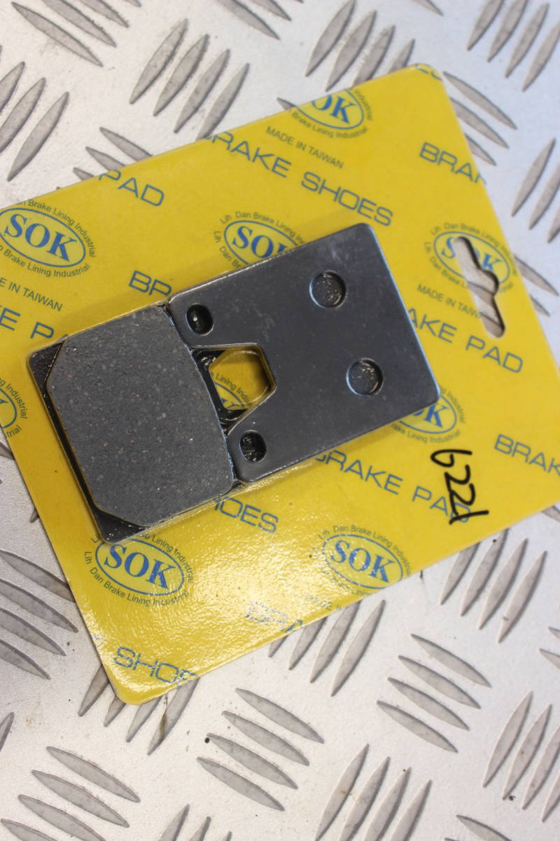 SD56221 台湾製ブレーキパット XJR400RYZF-R1YZF-R7拍卖