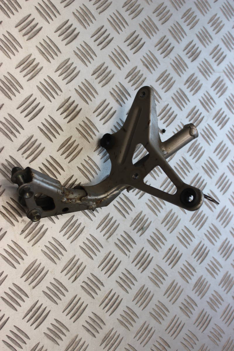 し NSR250 MC21 純正 メーターステー拍卖