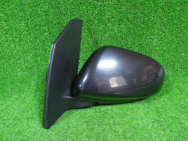 ダイハツ ミラ L260S ドアミラー 左 中古 標準黒 配線2本 手動可倒式 ヒーター A0529拍卖
