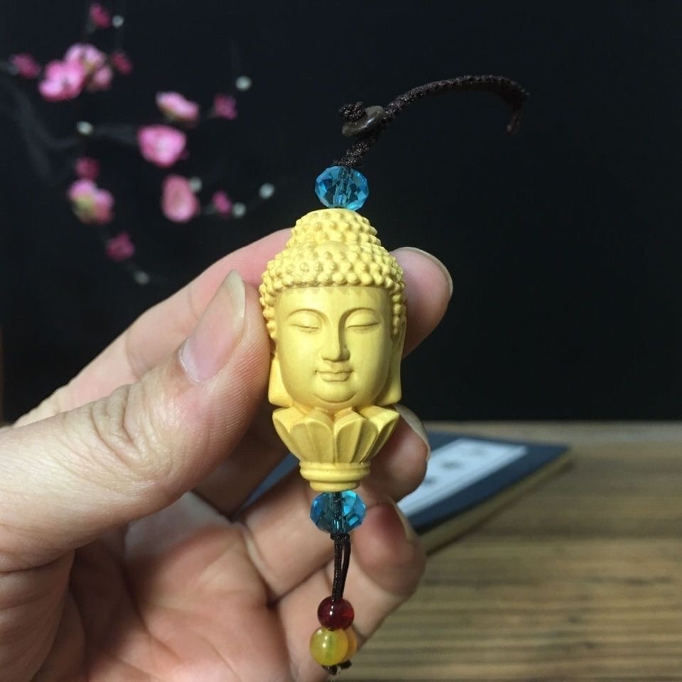 ★既決★柘植彫刻 黄楊木彫り 観音頭 御守り オブジェ 根付 伝統的に細工物の材木として貴重とされる 4cm拍卖