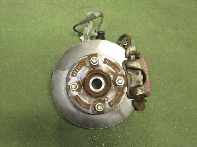アルト DBA-HA24S 右フロントナックルハブAssy E 4WD K6A Z2S拍卖