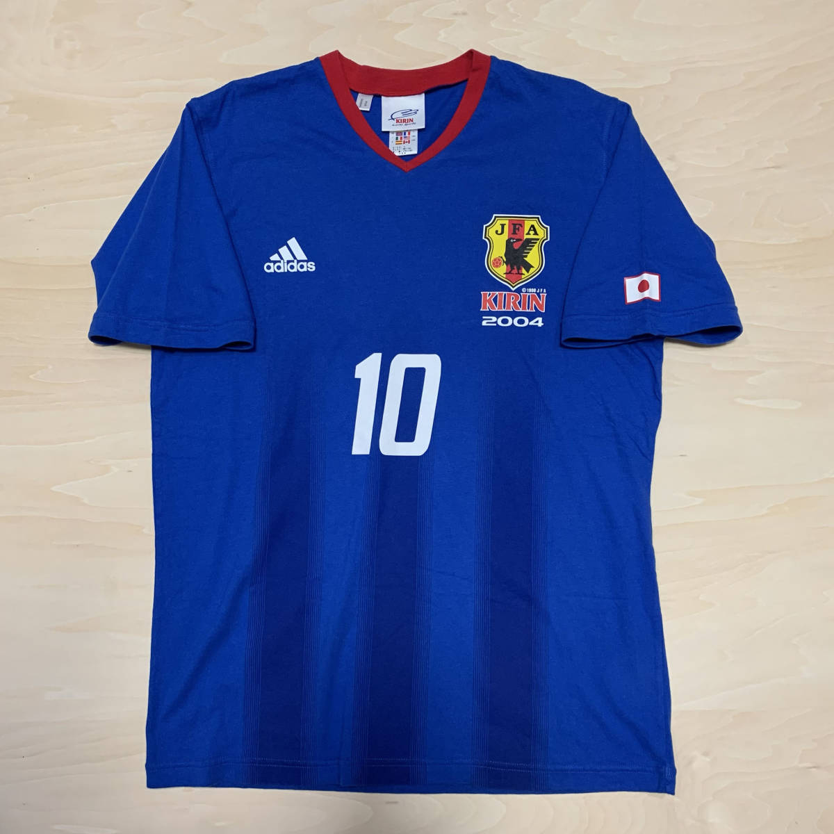 即決! 2004 04 日本代表 ユニフォーム Tシャツ 中村俊輔 アディダス L キリン 勝ちT ドイツ W杯 ジーコ 半袖 新品 応援用 炎 ドーハ 中田拍卖