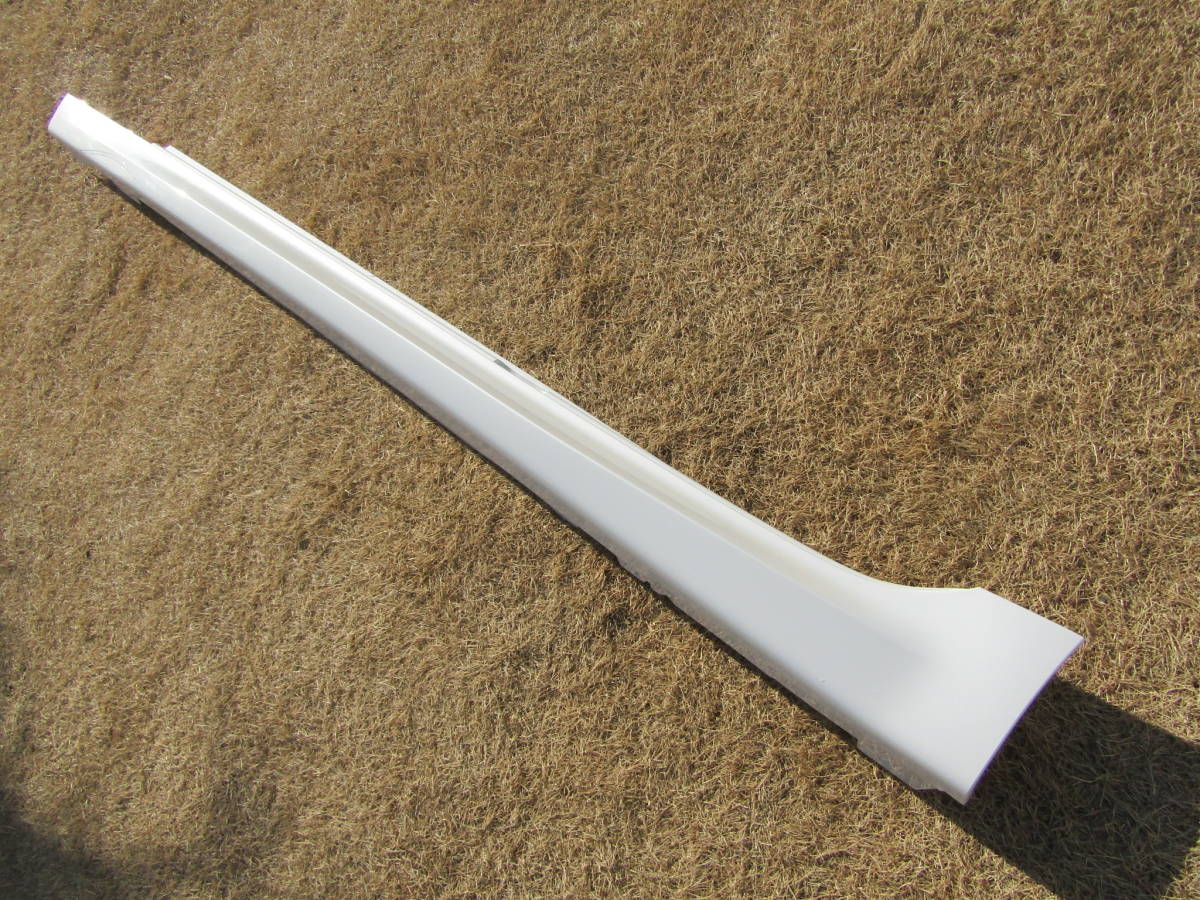 BMW G16 8シリーズ グランクーぺ Mスポーツ 左 サイドステップ パールホワイト 5177-8090417 ■■ 1112602拍卖