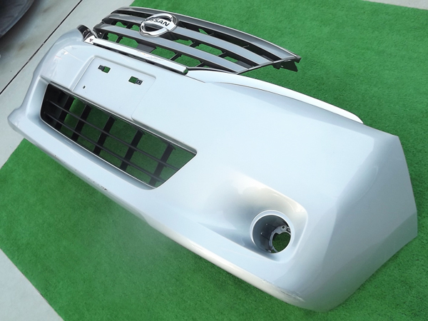 ★フロントラジエーターグリル&ガーニッシュ付,送料安,20S/20X/20G,前期,シルバー★セレナC26/HC26/NC26フロントバンパー純正,銀メッキRe:P拍卖