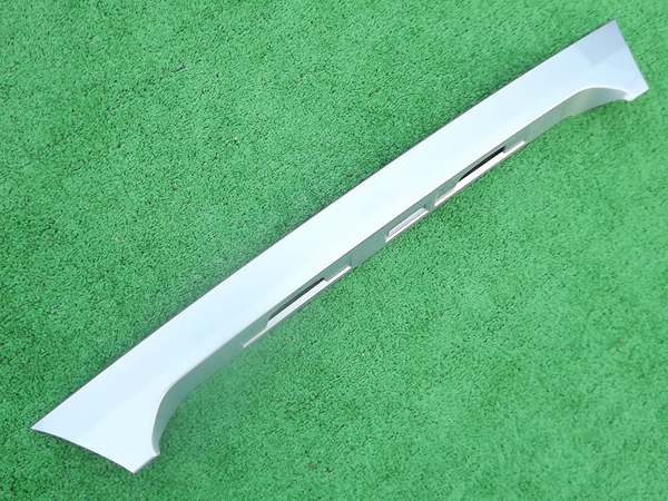 ●新品,シルバー★レガシィB4 BN9リアガーニッシュ,レガシー,レガシイ,トランク,ガーニッシュ,リヤガーニッシュ,フィニッシャー,パネルRe:P拍卖