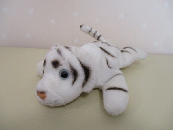 「可愛い ホワイトタイガー ぬいぐるみの三英 ♪ 30108」拍卖