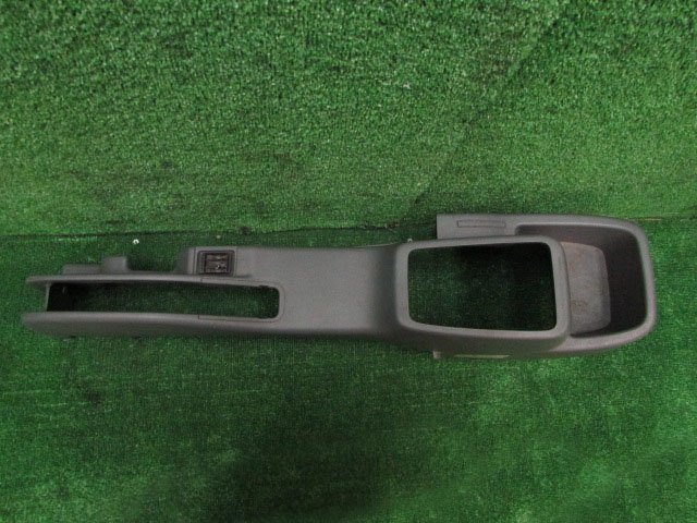 188241◆ミニキャブトラック GBD-U61T-HNSE1 センターフロアコンソールトリム◆8011B134ZZ拍卖