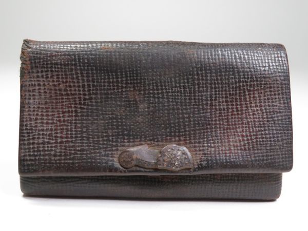 【4554】明治時代 堤物 オリジナル 刻み莨入 鉄地瓦金具(初品・買取品)拍卖