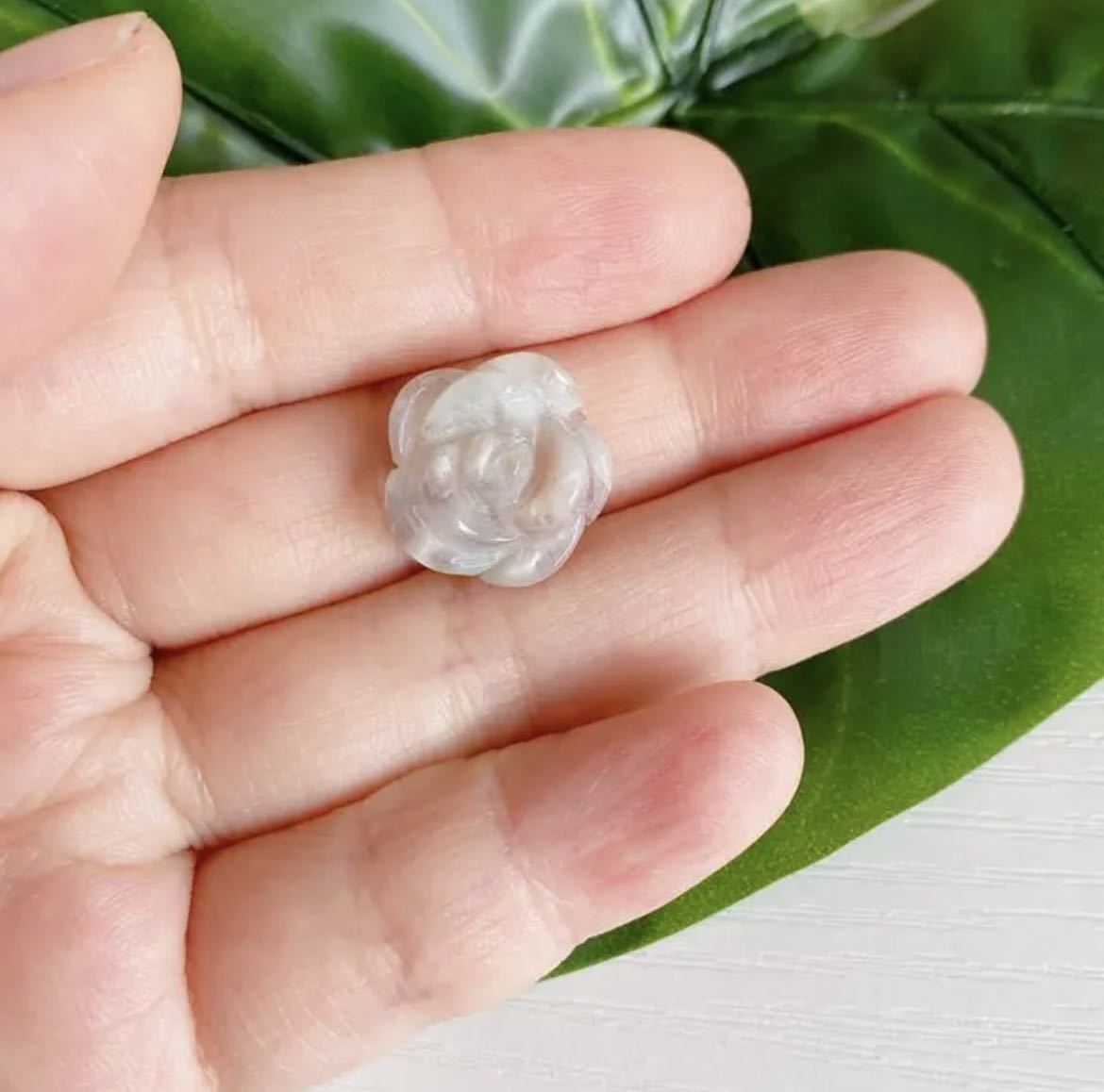 136 桜瑪瑙 ルース お花 フラワー 天然石 パワーストーン(横穴)拍卖