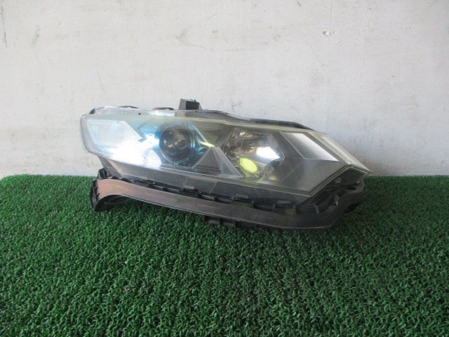 H21 ホンダ インサイト L DAA-ZE2 『 ヘッドランプ ヘッドライト 右 KOITO 100-22878 』 INS2拍卖