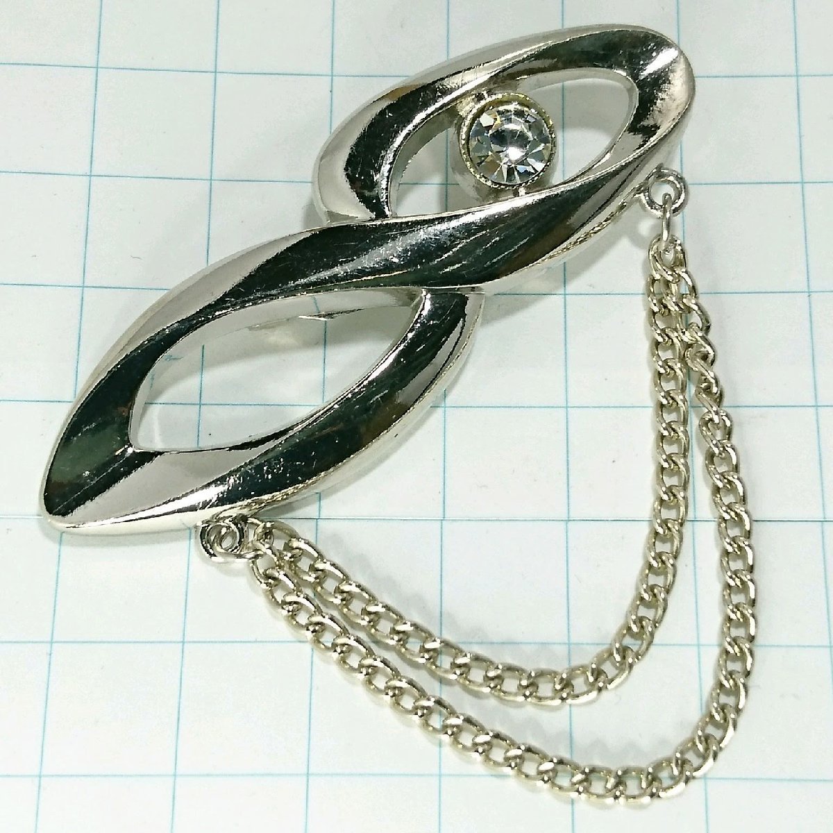 送料無料)ビンテージ☆ねじりデザイン チェーン☆アンティークブローチ A13975拍卖