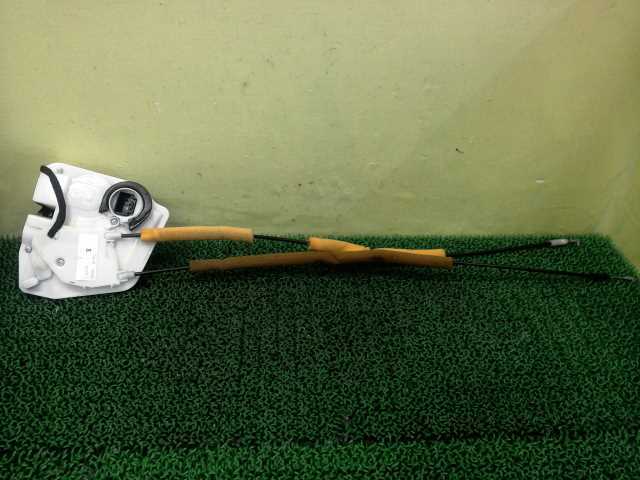 DE3FS マツダ 純正 デミオ 左 フロント 助手席 ドアロック アクチュエーター ★管277211拍卖