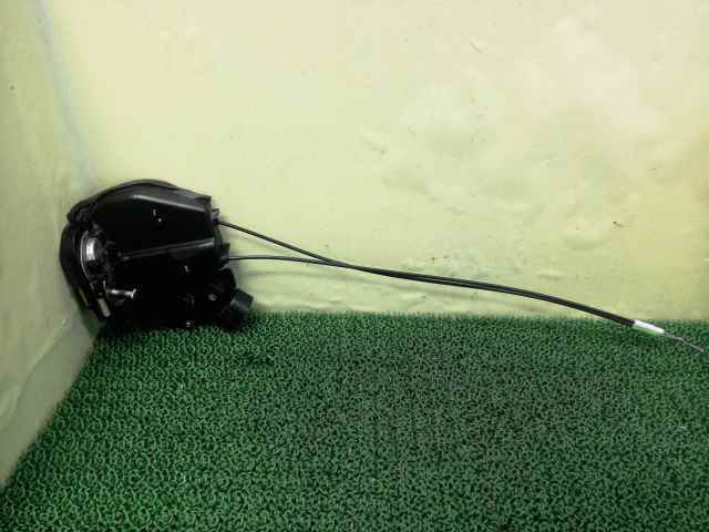 GX110W トヨタ 純正 マークⅡ ブリット 右 リア ドア ロック アクチュエーター ★管277603拍卖