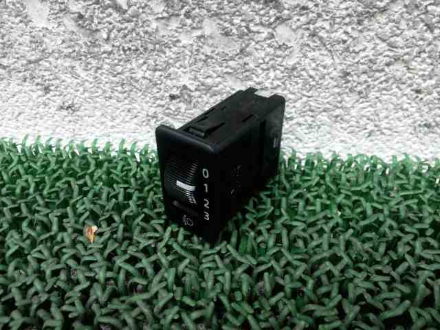 レタパ★ 日産 NM35 ステージア ヘッドライト レベリング スイッチ ★管270241拍卖