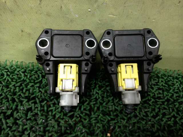 レタパ★ UZS186 トヨタ 純正 クラウン マジェスタ エアバック センサー 89173-45050 ★管277001拍卖