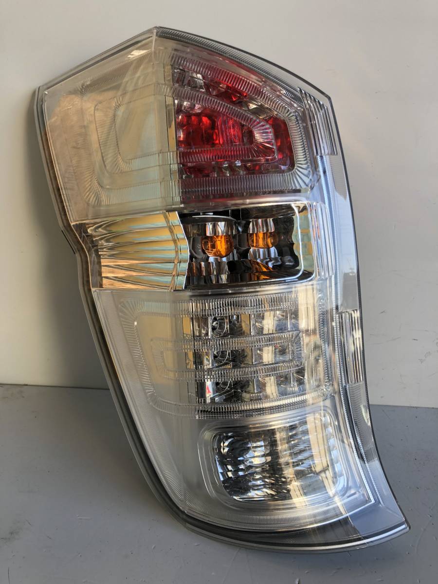 ホンダ ステップワゴン RK5 テールランプ 左 P8896拍卖