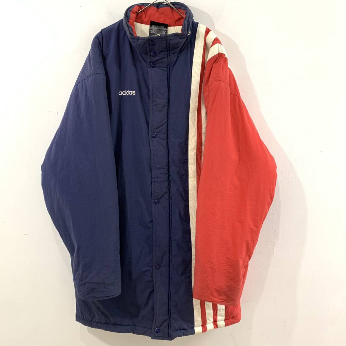 VINTAGE 80s 90s adidas 中綿コート ロングコート 刺繍ロゴ ワンポイント アシンメトリー ナイロン 希少 アディダス【送料一律/同梱可能】A拍卖