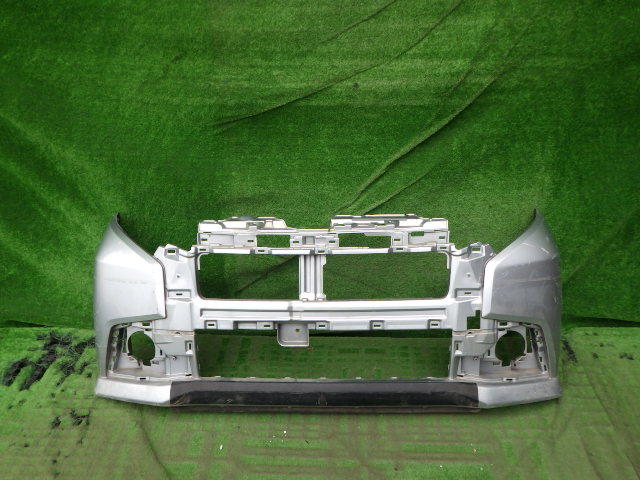 LA150S LA160S 前期 ムーヴカスタム 純正フロントバンパー ムーブ シルバー 52119-B2E10拍卖