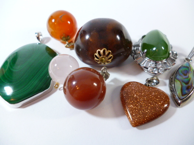 Θ 天然石など ペンダントトップ 8点 まとめて ф 瑪瑙 など おまとめ拍卖