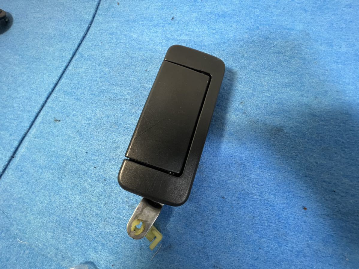 S321M ピクシスバン 純正 リア 左 アウターハンドル ドアノブ S321V拍卖