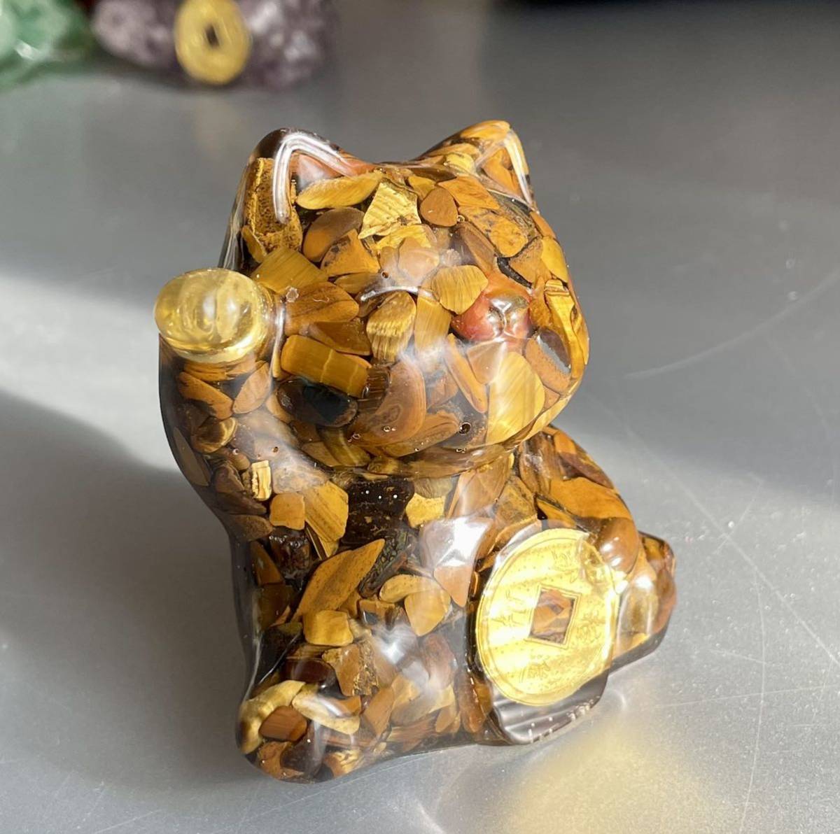 招き猫 オルゴナイト タイガーアイ パワーストーン 置物 金運UP 財運 幸運 ラッキー 財運 天然石 インテリア 風水晶 雑貨グッズ 虎目石拍卖
