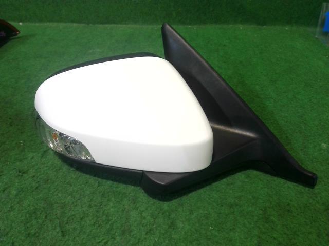 ボルボ 50シリーズ CBA-MB4204S 右 ドア ミラー 614拍卖