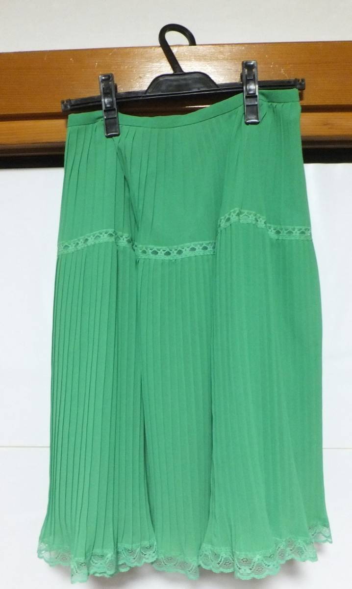 POU DOU DOU スカート グリーン Mサイズ カラースカート拍卖