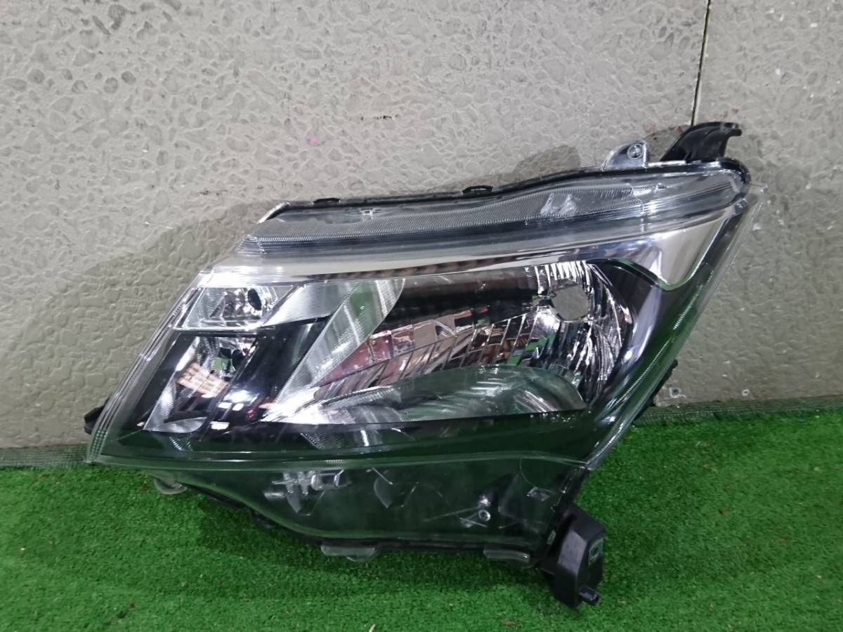 M900A タンク 左ヘッドライト スタンレー W3919(74321)拍卖