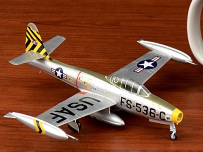 ■即決 イージーモデル 1/72【F-84E-25 サンダージェット 第8戦闘爆撃機部隊拍卖