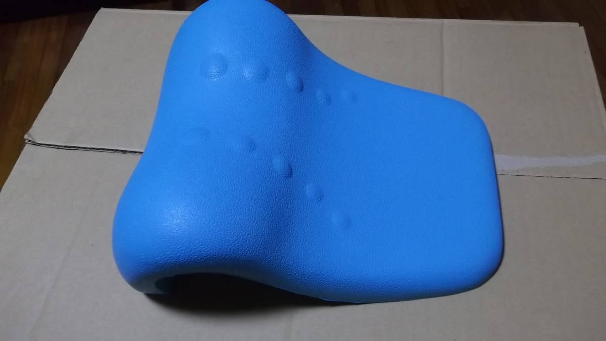 ★新品で購入しましたが開封済み未使用品★筋肉緊張を緩和 睡眠を改善 頚椎牽引枕 ストレートネック枕 矯正枕 ネックフィット枕拍卖