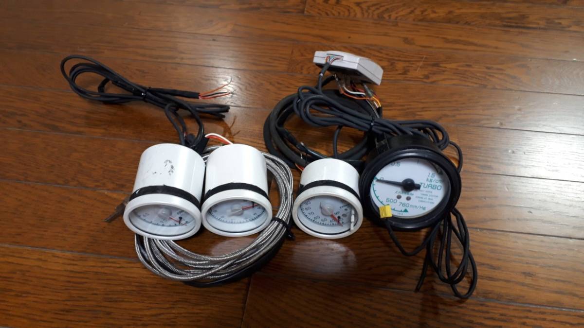 GReddy 追加メーター(水温、油圧、排気温、ブースト計)No.23拍卖