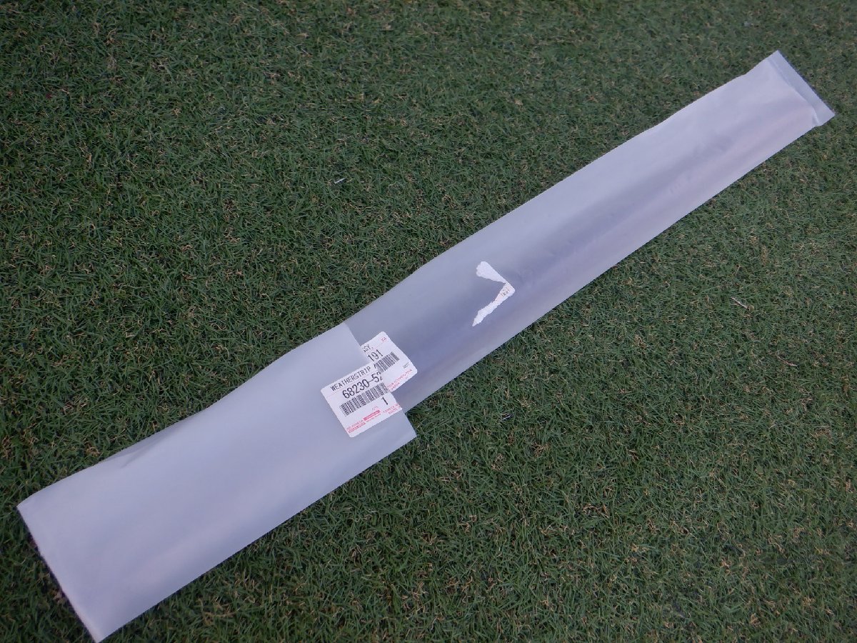 新品 トヨタ純正 NSP170G NCP175G NHP170G 170 シエンタ リア ドアガラス ウエザ アウタ 左側 68230-52191 m-23-1-188拍卖