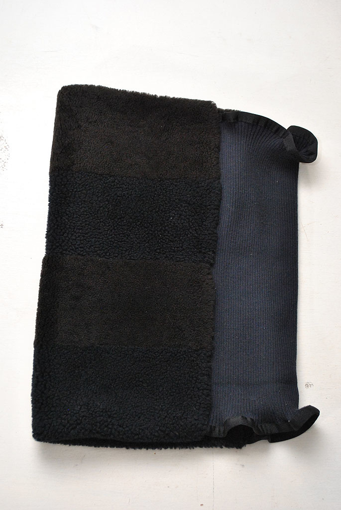 sacai Sheepskin Boa Neck Warmer サカイ/ネックウォーマー/スヌード/シープスキン/ボア/ネイビー拍卖