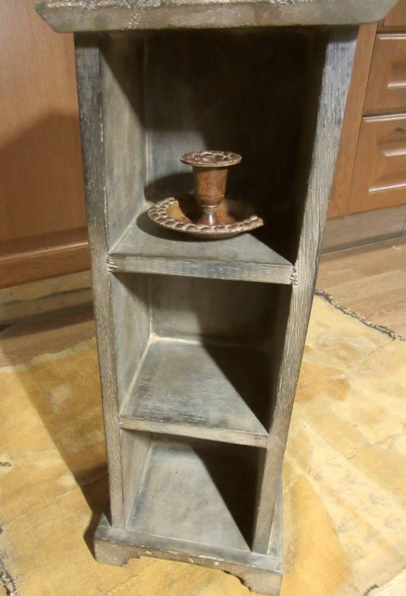 超お買い得!!★【インドらしさ・エスニックシェルフ3段】アンティーク仕上★高さ49、5cm★木彫手彫工芸★展示品★未使用品★RNHー64拍卖