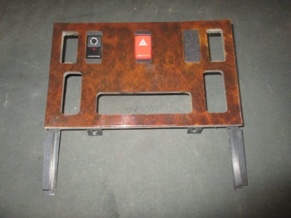 ■ベンツ W126 560SEC ウッドパネル 中古8 美品 1266830335 部品取あり クライメートコントロール センターパネル エアコンスイッチ■拍卖