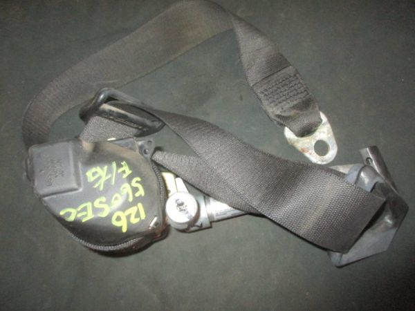 ■ベンツ W126 560SEC フロントシートベルト 右 中古 16398 00025599 1268681214 1268606986 1268607385 部品取あり TRW Repa ハーネス ■拍卖