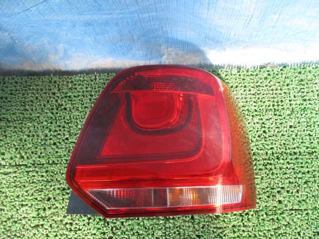 ☆★ABA-6RCAV VW ポロ 右テールランプ★☆拍卖