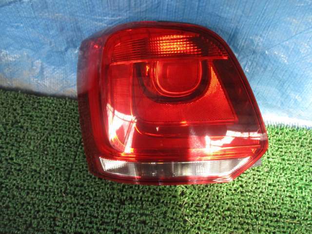 ☆★ABA-6RCAV VW ポロ 左テールランプ★☆拍卖