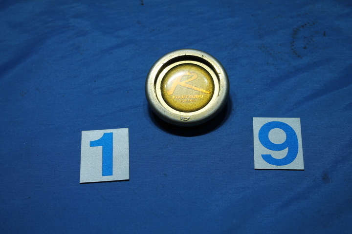 K-625-1 希少・ FUJITSUBO フジツボ レーシング ホーン ボタン ゴールド 拍卖