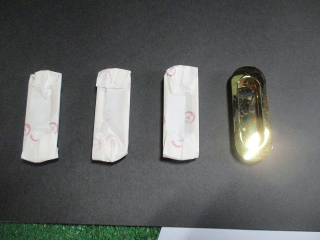 真鍮引手 アイリス戸引手 75ミリ 新品 4ケで¥4000から 送料¥185(クリックポスト)拍卖