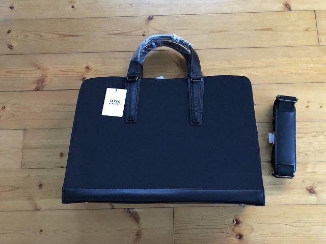 ☆タケオキクチ TAKEO KIKUCHI ビジネスバッグ NO.736502 クロ 黒色 A4サイズ 高級 手提げ書類バック パソコンバック 新品☆拍卖