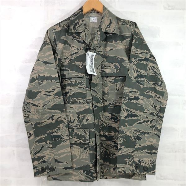 米空軍 放出品 U.S.AIR FORCE タグ付き ユーティリティーコート デッドストック SPM1C1-07-D-1502 SIZE:32L デジタルカモ MU632023011804拍卖