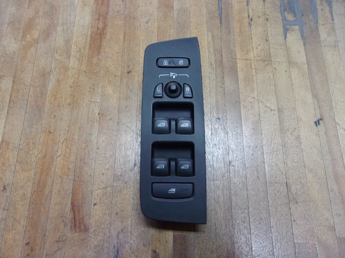※ボルボ V40 MB4164T 運転席ウィンドウスイッチ※拍卖
